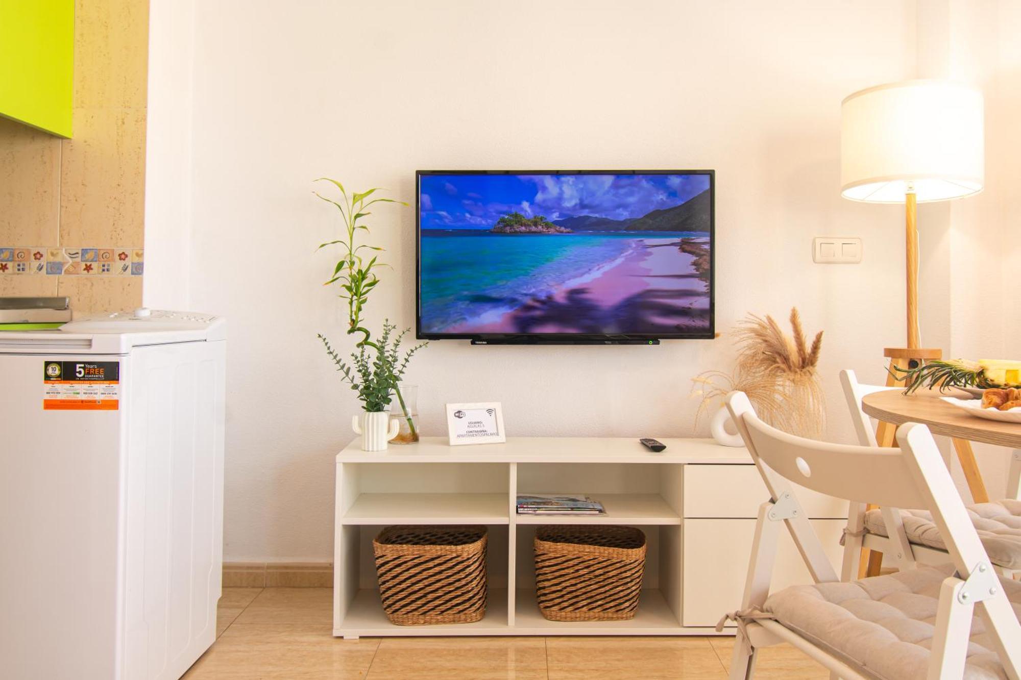 Avenida Principal Cerca De La Playa Con Aire Acondicionado Y Wifi - By Aloha Palma Apartment Aguilas Ngoại thất bức ảnh